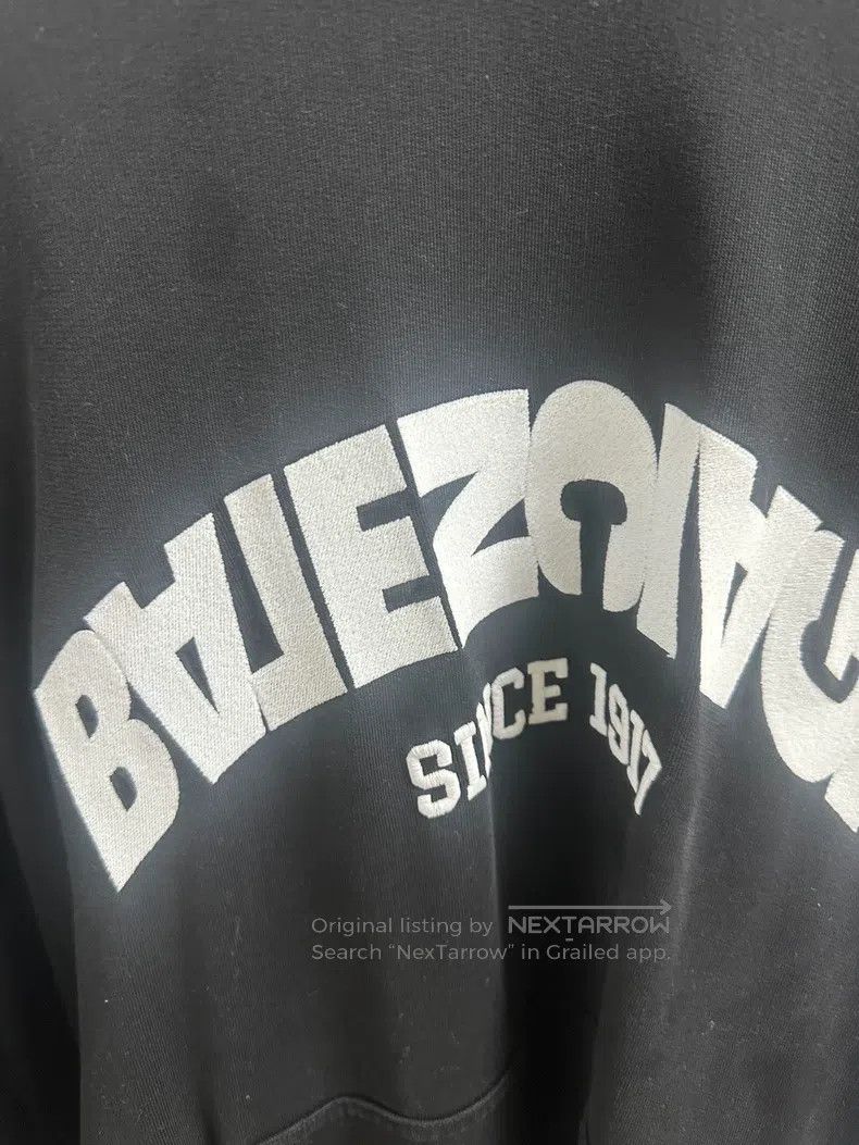 Balenciaga Balenciaga Letter Logo Printed Hooded Long Sleeve Sweatshi Size US M / EU 48-50 / 2 - 3 Thumbnail