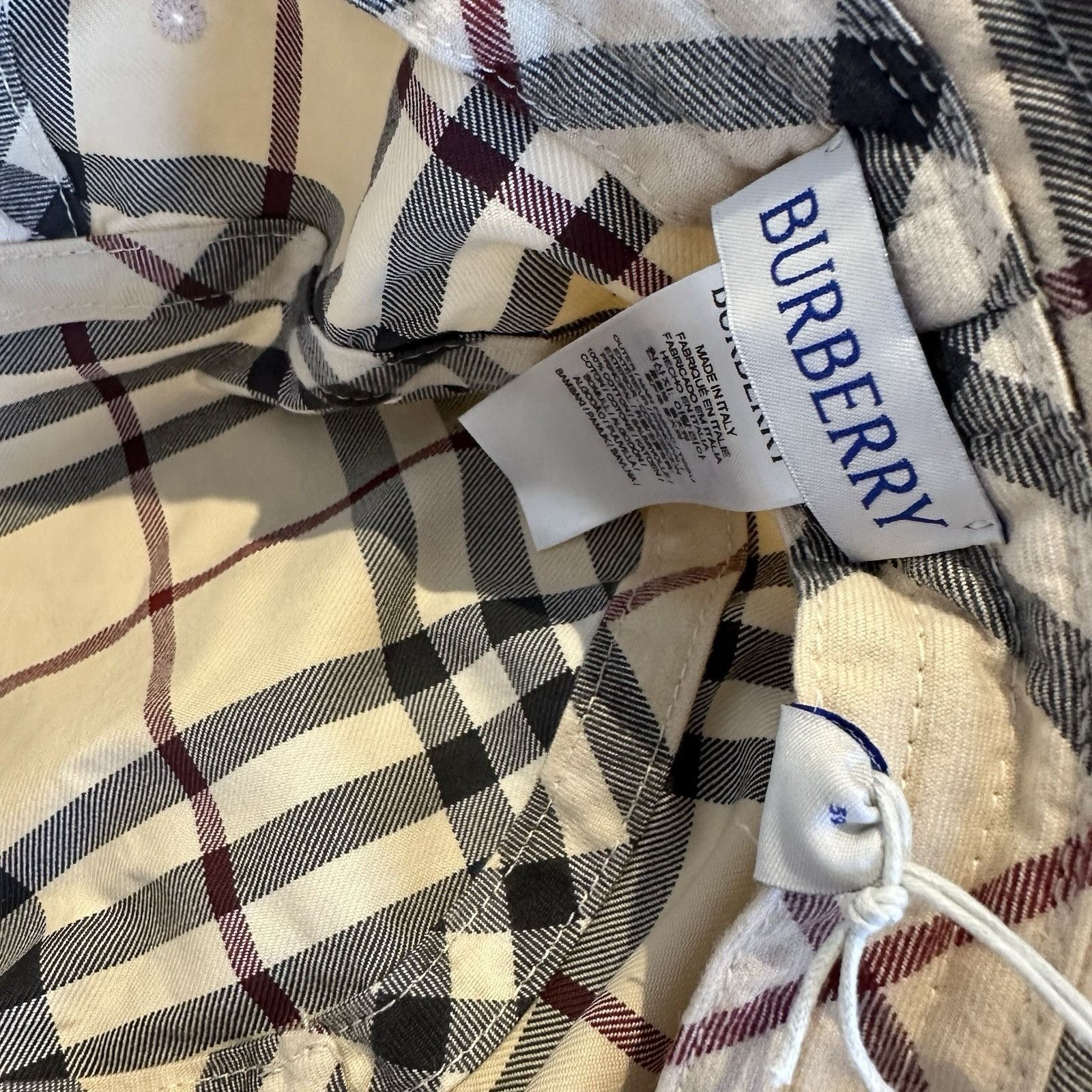 Burberry NEW Burberry Nova Check Patterned Bucket Hat w/ Tags SZ L Size ONE SIZE - 4 Thumbnail