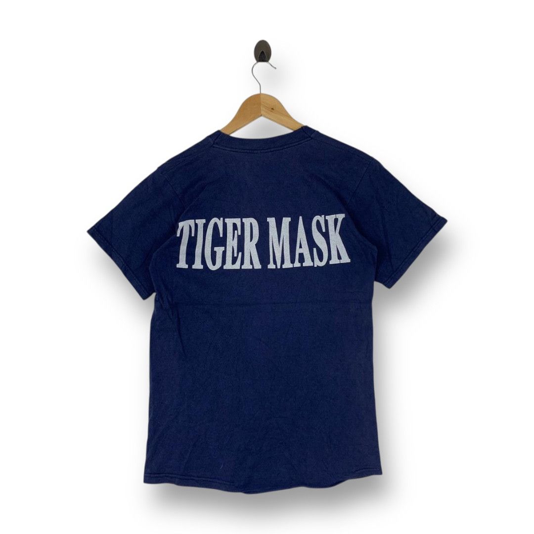 Fruit Of The Loom Vintage Tiger Mask NJPW Tee Shirt Size US S / EU 44-46 / 1 - 1 Thumbnail