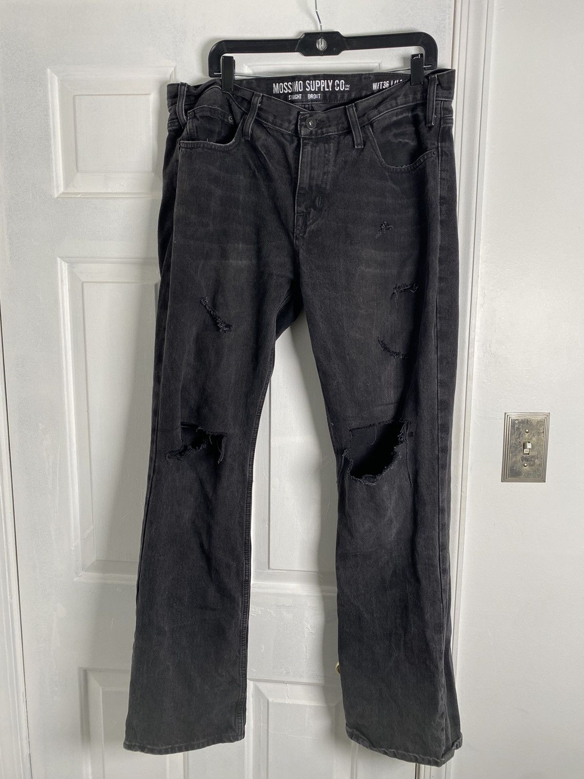 Japanese Brand × Vintage Black Distressed Jeans Size US 36 / EU 52 - 1 Thumbnail