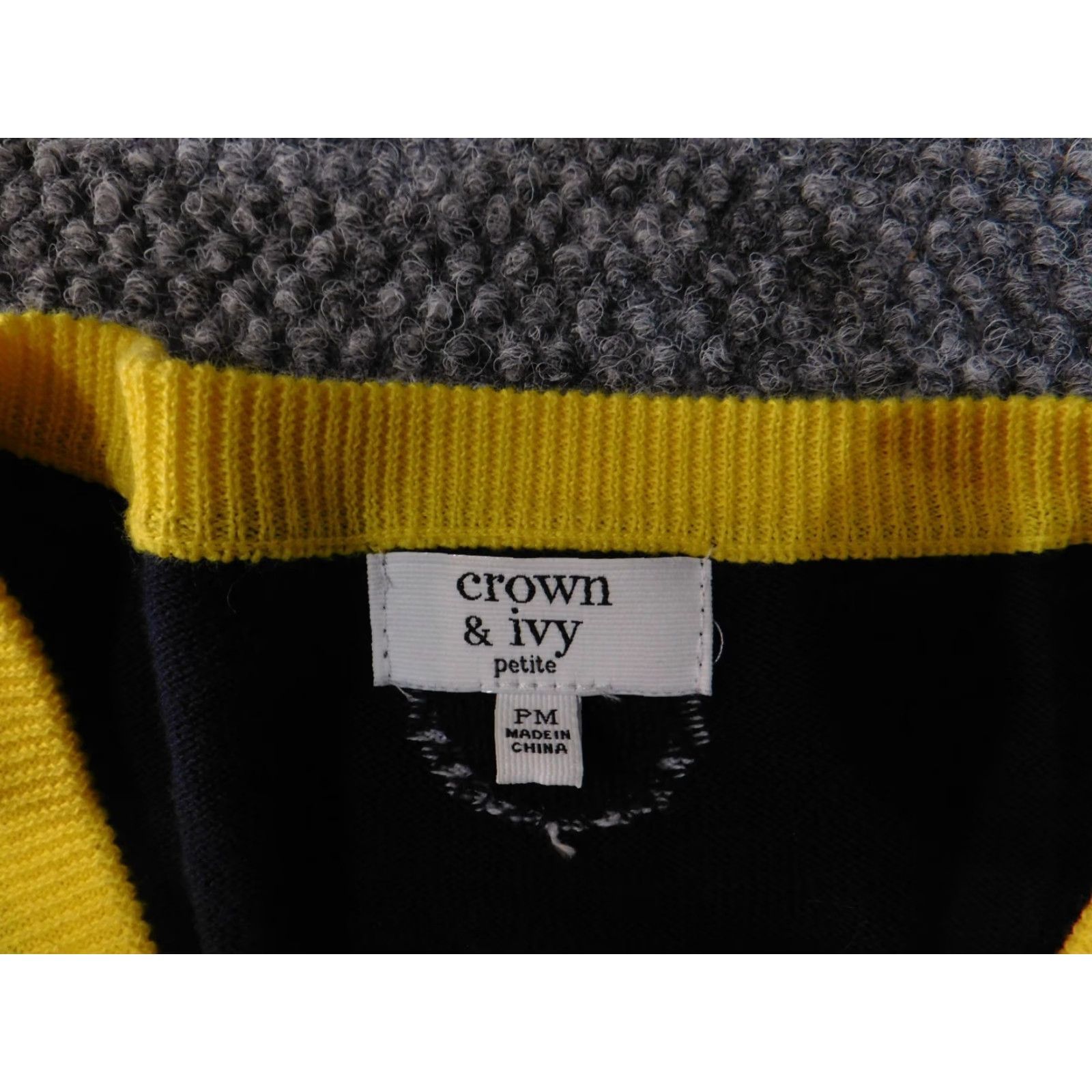 Vintage Crown & Ivy Cardigan Sweater Womens Petites Medium Blue Knit Cotton Rayon Polyester Embroidered Button Crew Neck Casual All Seasons Winter Fall Spring Size M / US 6-8 / IT 42-44 - 6 Thumbnail