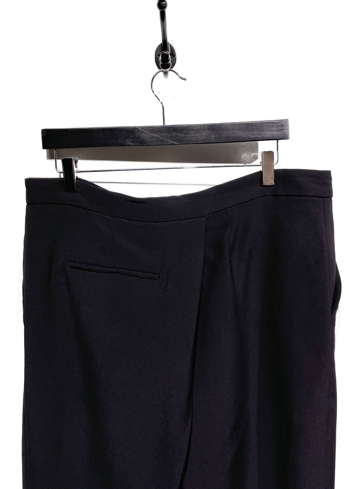 JW Anderson J.W. Anderson Black Pleated Cropped Trousers Size US 38 / EU 54 - 5 Thumbnail