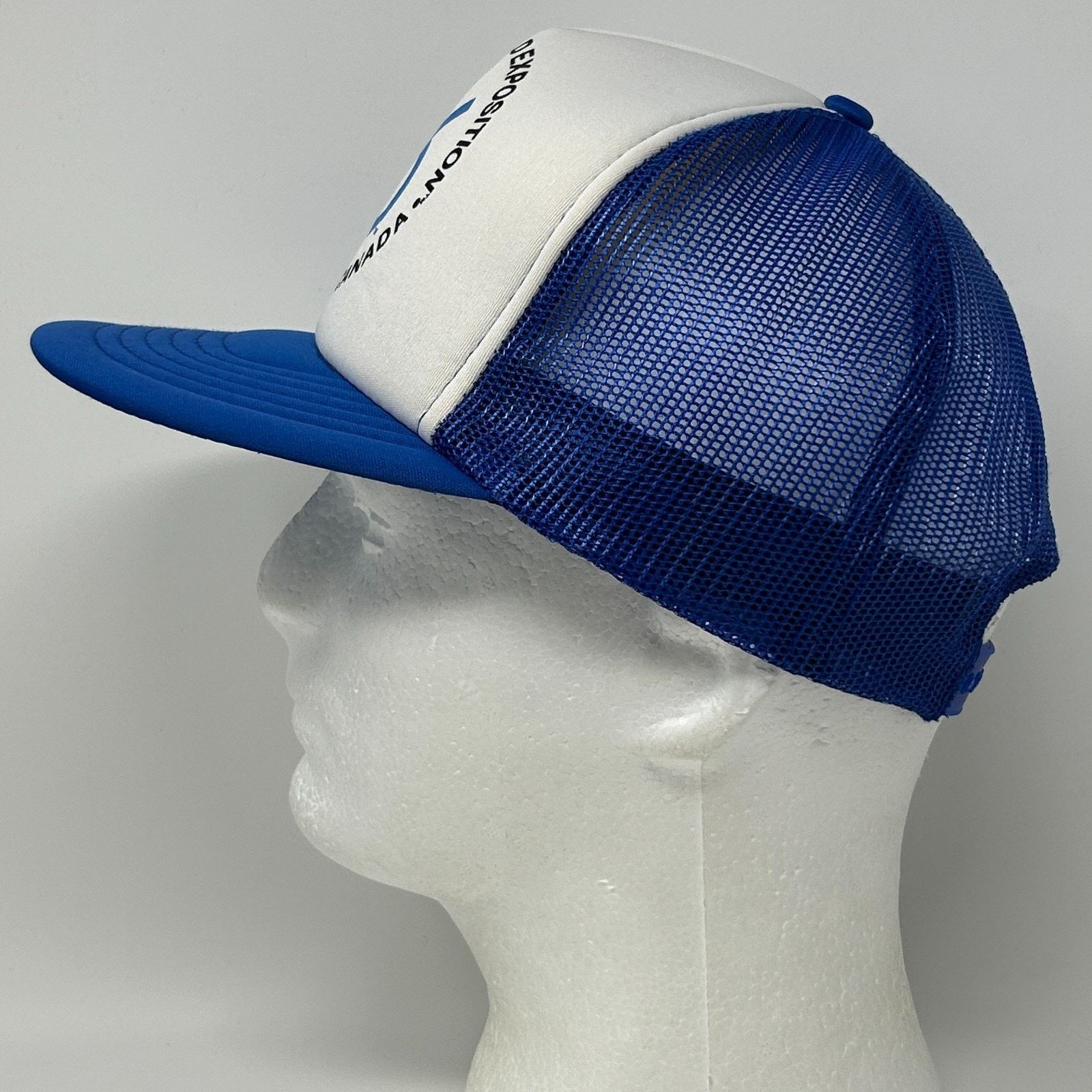 Vintage Vintage 1986 World Exposition Trucker Hat Baseball Cap Blue Size ONE SIZE - 7 Thumbnail