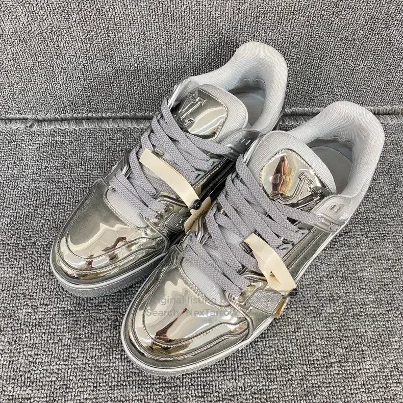 Louis Vuitton Louis Vuitton Liquid silver sandals shoes Size US 7 / EU 40 - 1 Thumbnail