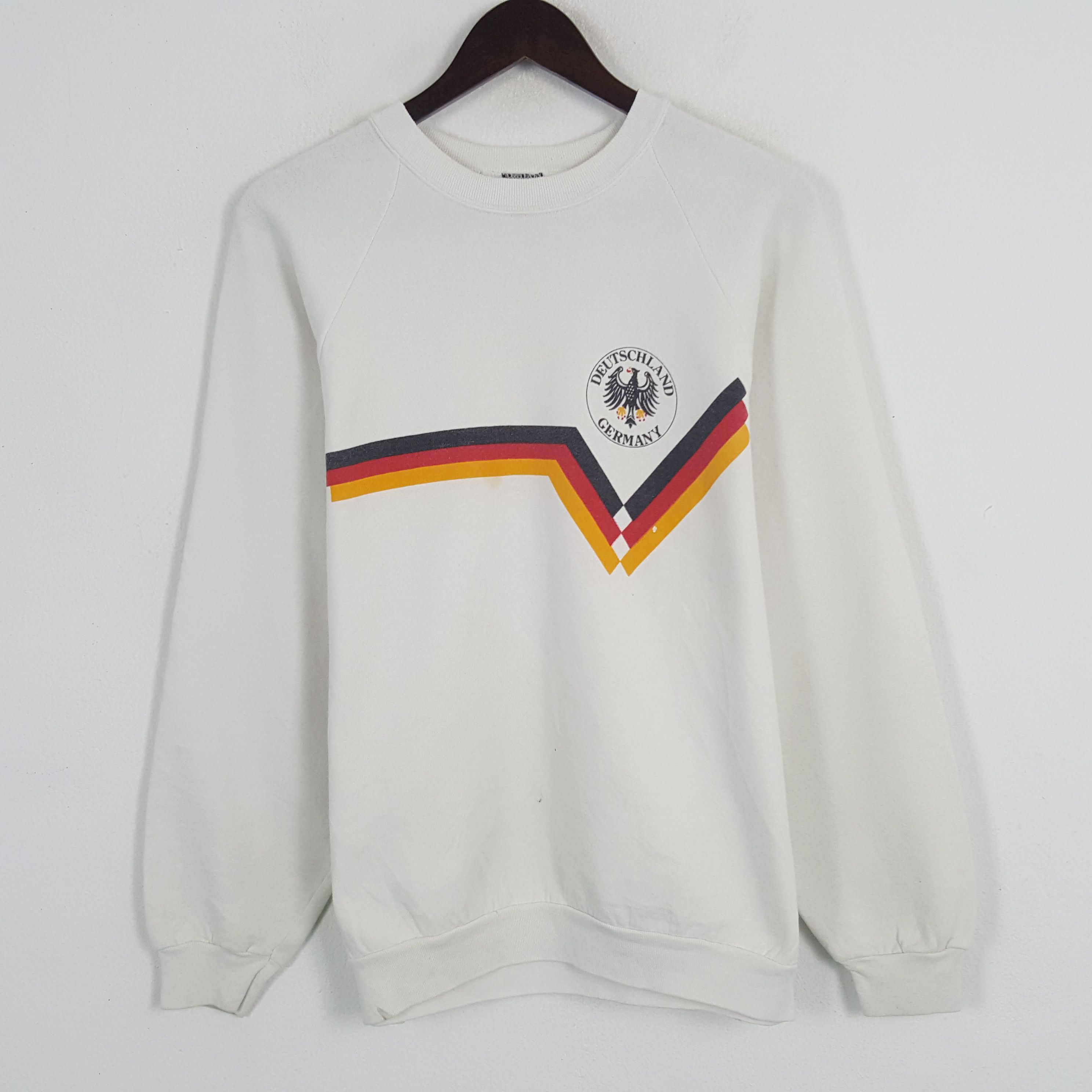 Vintage Vintage Deutschland Germany Football Sweatshirt Size US M / EU 48-50 / 2 - 1 Thumbnail