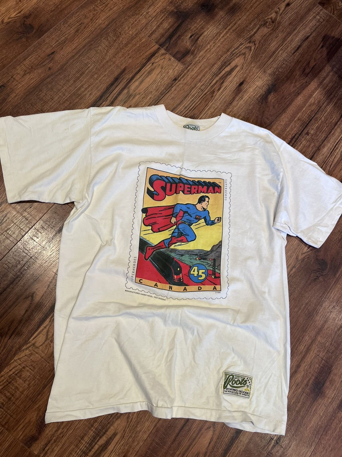 Roots Vintage Superman 1995 Stamp Roots Commemorative Graphic Tee Size US XL / EU 56 / 4 - 1 Thumbnail