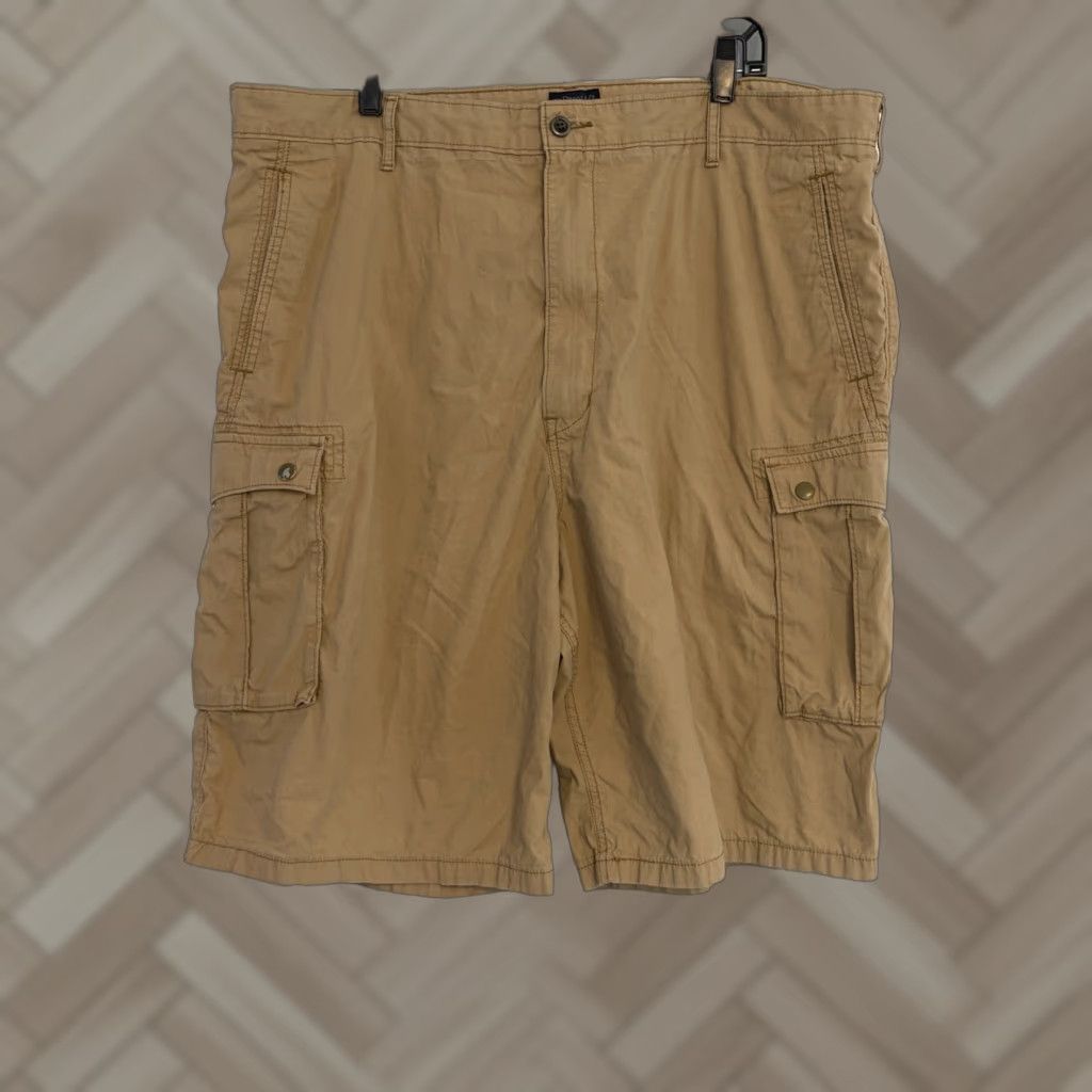 Levi's VINTAGE? No. Just Levi's Cargo Shorts Mens Regular 42 Beige Khaki Ripstop Cotton Pocket Cargo Outdoor Casual Summer 12in Inseam Mens Size US 42 / EU 58 - 1 Thumbnail
