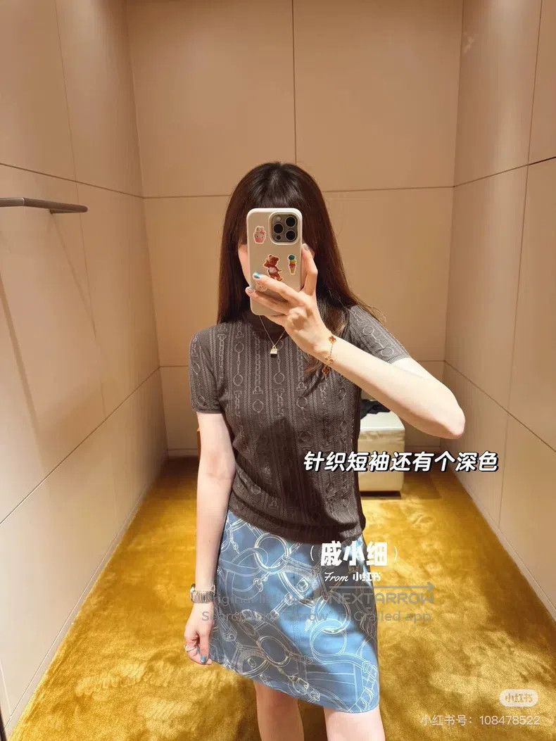 Hermes Hermes Caramel 3D Knit Pattern Short Sleeve T-Shirt Size XS / US 0-2 / IT 36-38 - 6 Thumbnail
