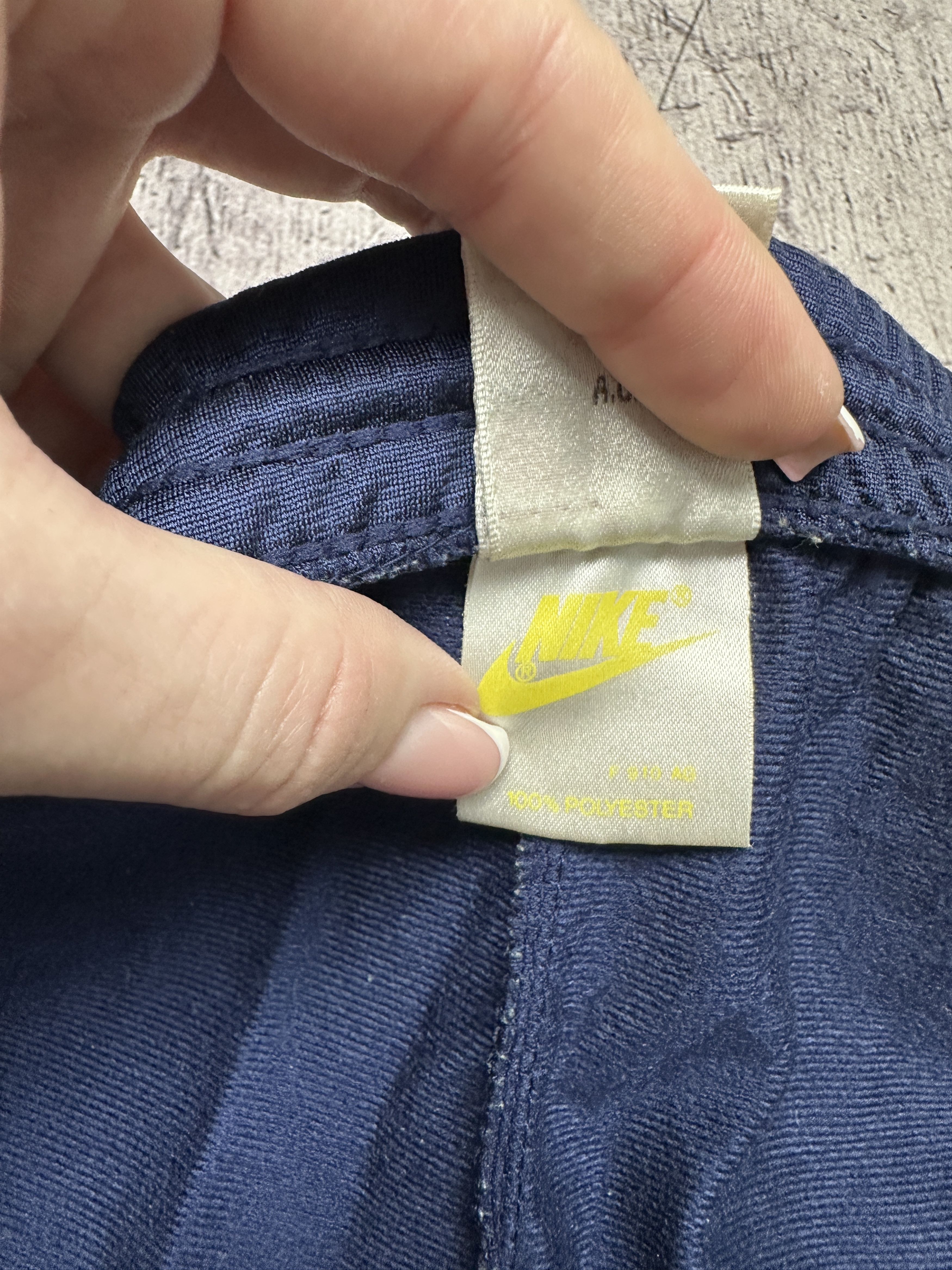Nike Nike 90s Vintage Mens Baggy Track Pants Size US 32 / EU 48 - 8 Thumbnail