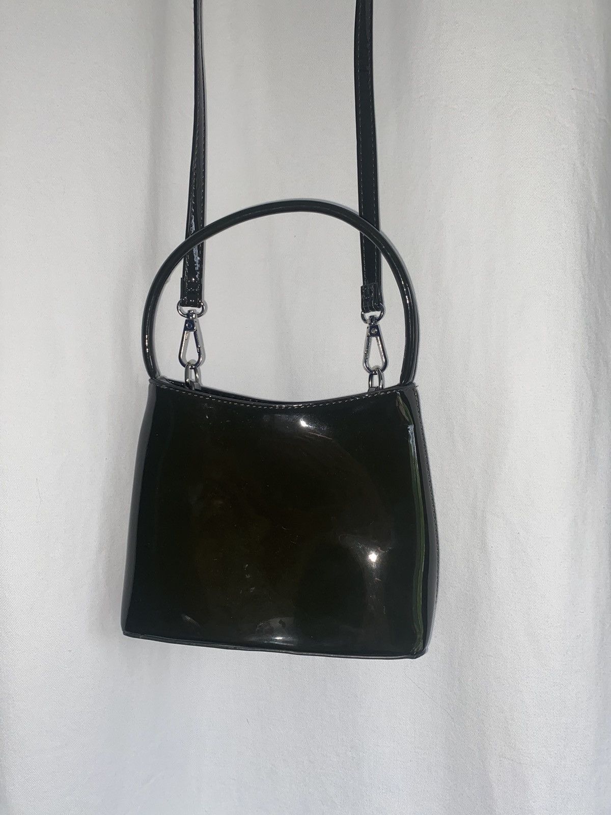 Cotton On Green patent shoulder bag Size ONE SIZE - 2 Thumbnail