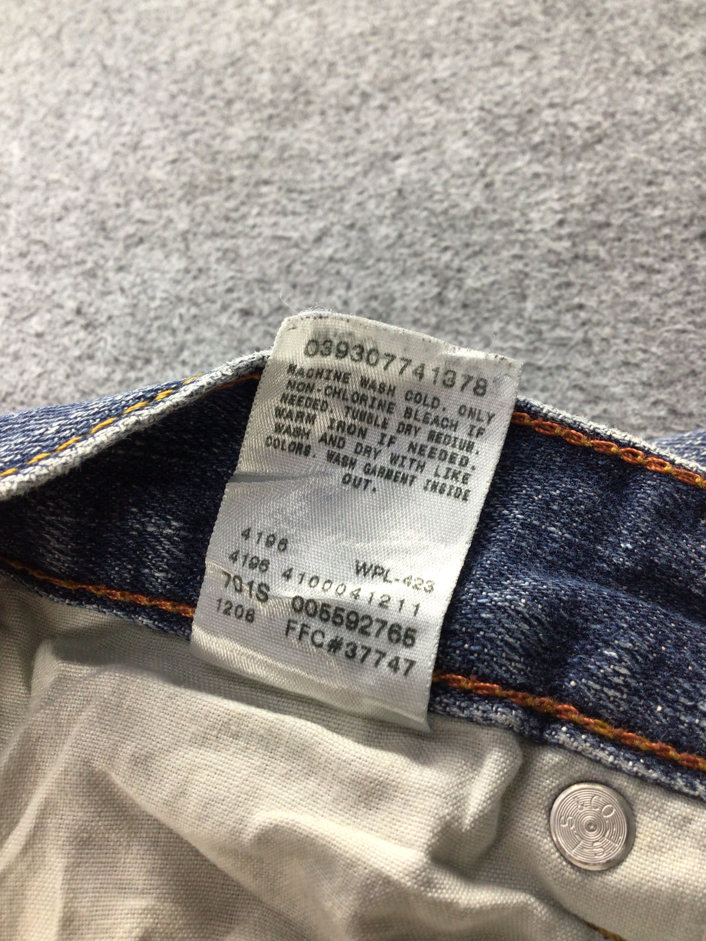 Levi's Vintage Levis 559 Jeans -J851 Size US 36 / EU 52 - 12 Thumbnail