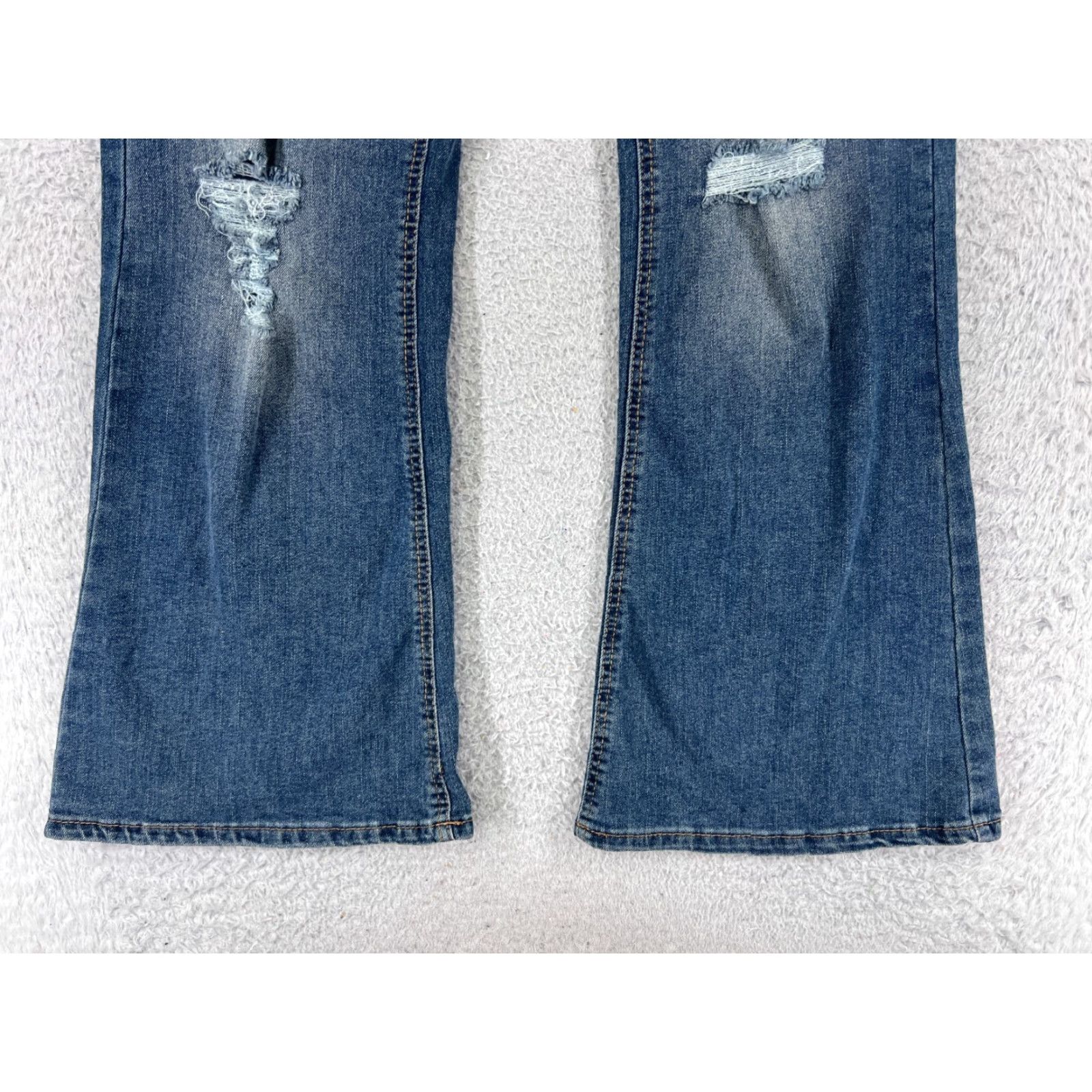 Vintage VINTAGE Wallflower Jeans Women's Flared Denim Pants 13 Blue Distressed Stretch 70s Boho Girls Size 34" / US 12 / IT 48 - 2 Thumbnail