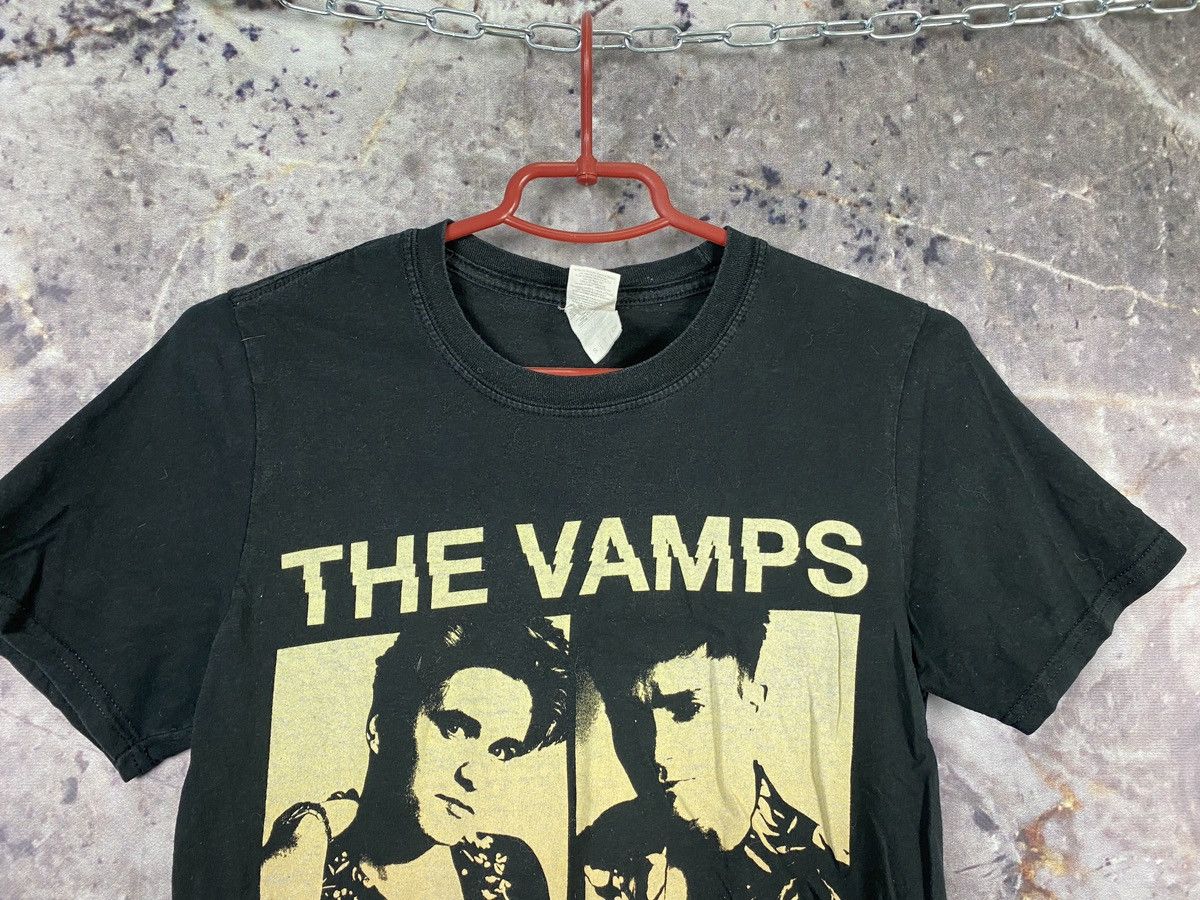 Band Tees Men’s The Vamps T-Shirt Rock Band Vintage Size Small Size US S / EU 44-46 / 1 - 2 Thumbnail