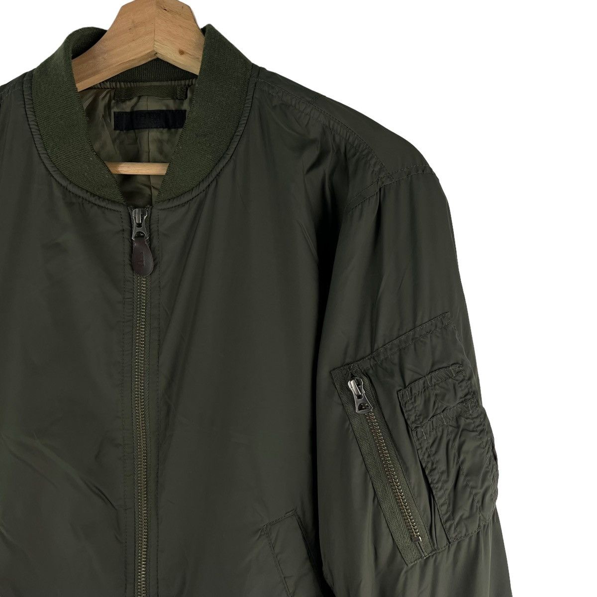 Japanese Brand 🔥RIOT RIOT VINTAGE BOMBER JACKET UNIQLO JAPAN ISSEY MIYAKE Size US M / EU 48-50 / 2 - 4 Thumbnail