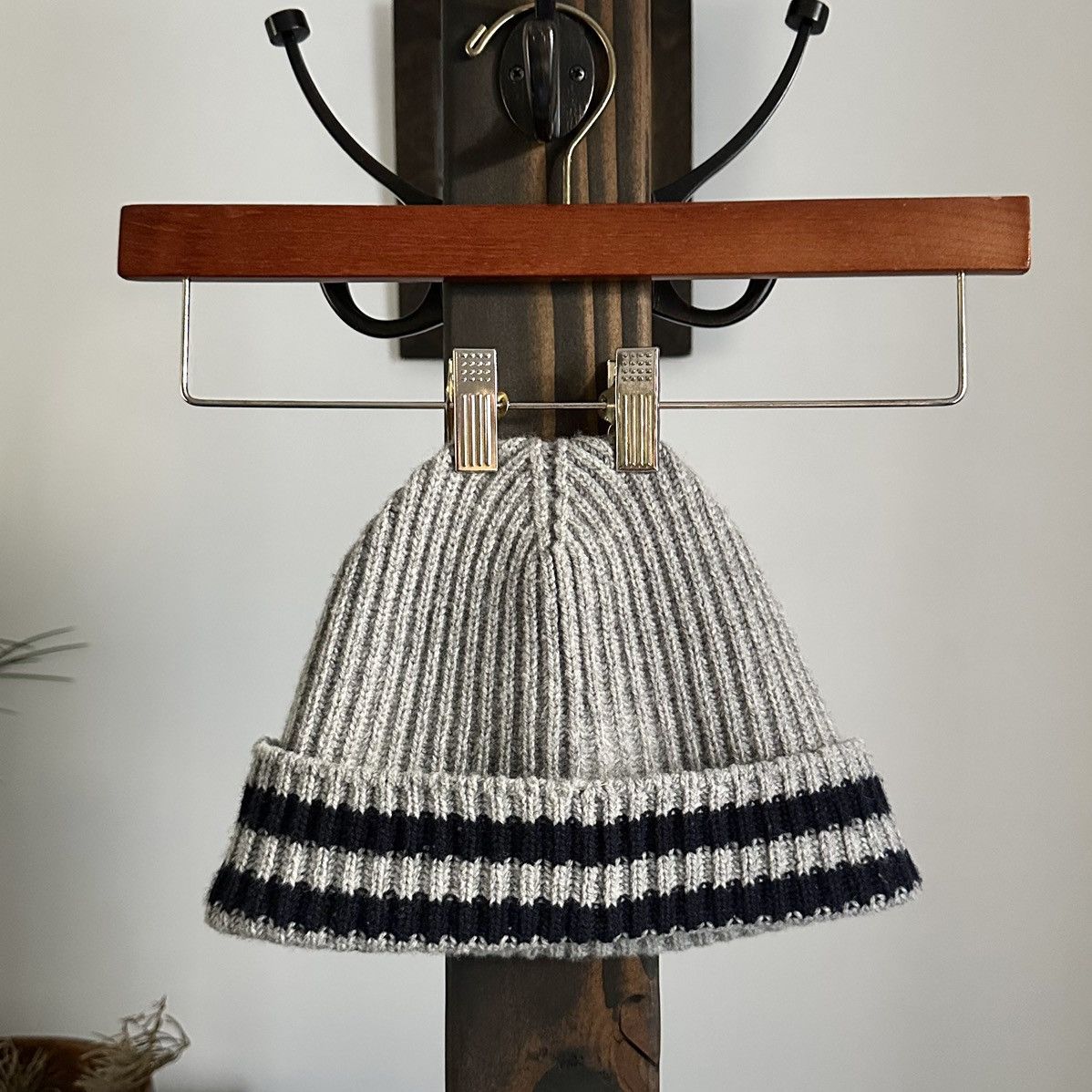 Mr P. 🌿Mr. P Lambswool Ribbed Beanie Gray w/ Navy Varsity Stripes🌿 Size ONE SIZE - 2 Thumbnail