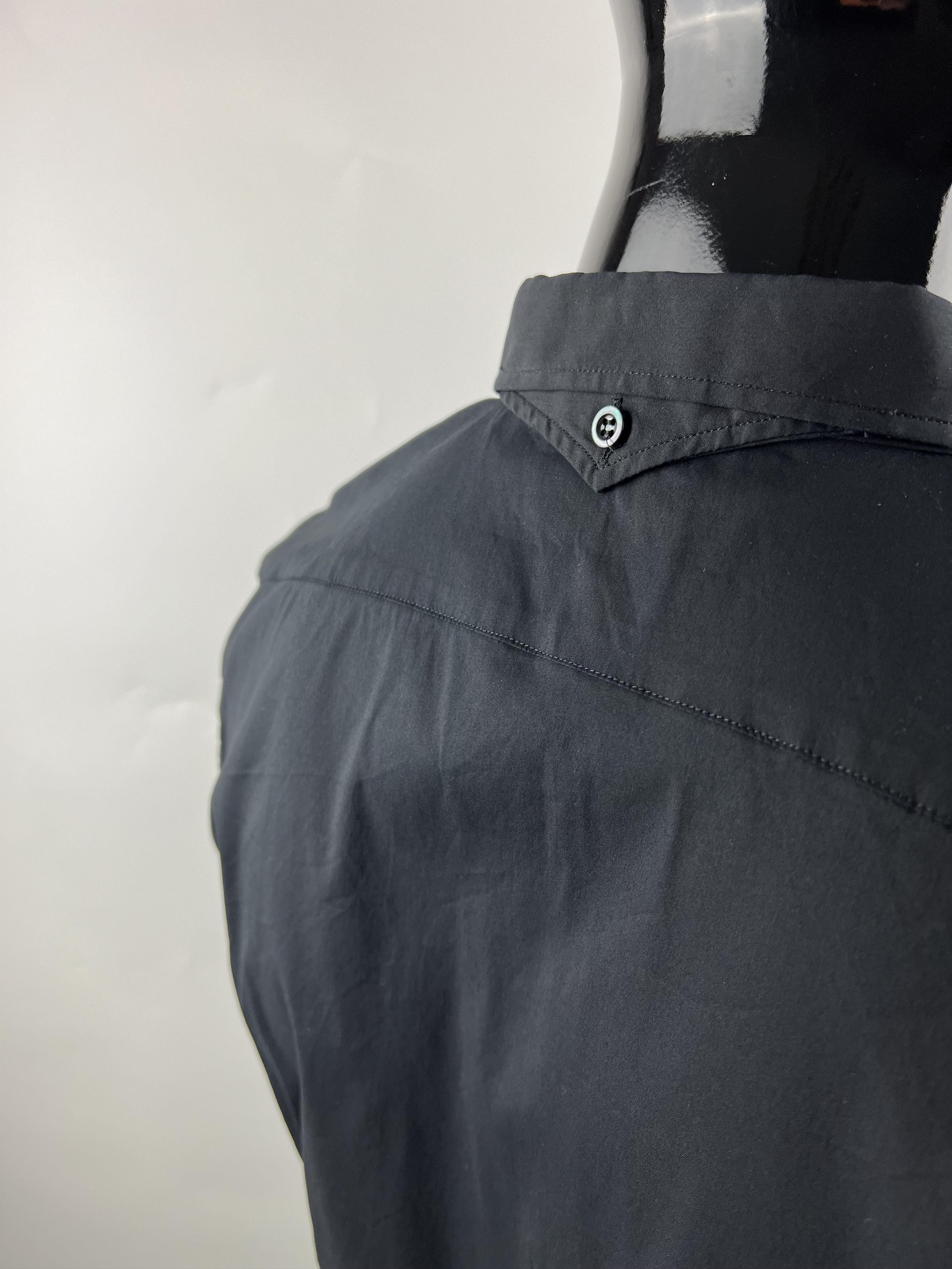 John Richmond John Richmond Men's Black Embroidered Logo Button Up Shirt Size US M / EU 48-50 / 2 - 6 Thumbnail