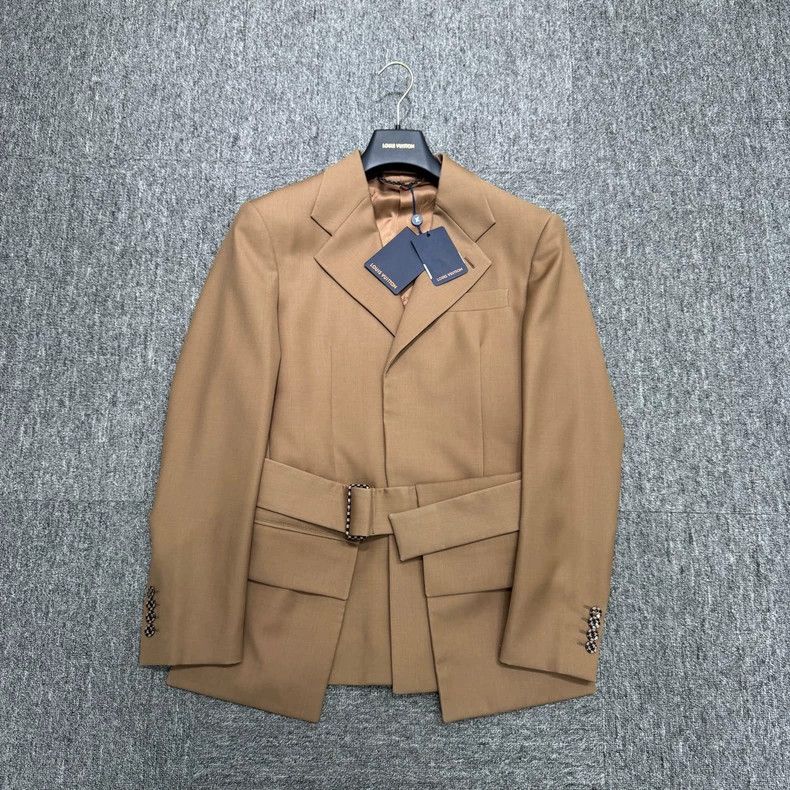 Louis Vuitton Louis Vuitton Pocket jacket Size US S / EU 44-46 / 1 - 1 Thumbnail