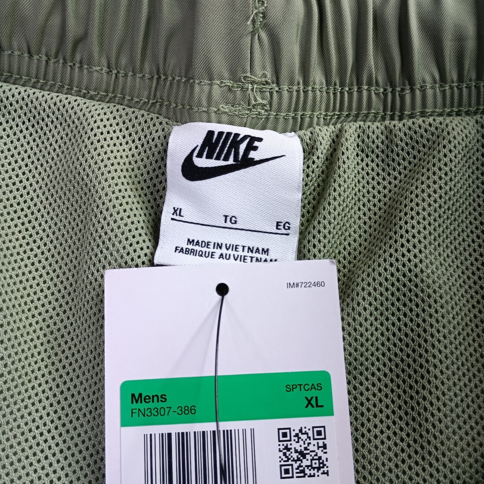 Nike Nike Men's Club Flow Relaxed Fit 6" Shorts Oil Green Size XL Size US 38 / EU 54 - 4 Thumbnail