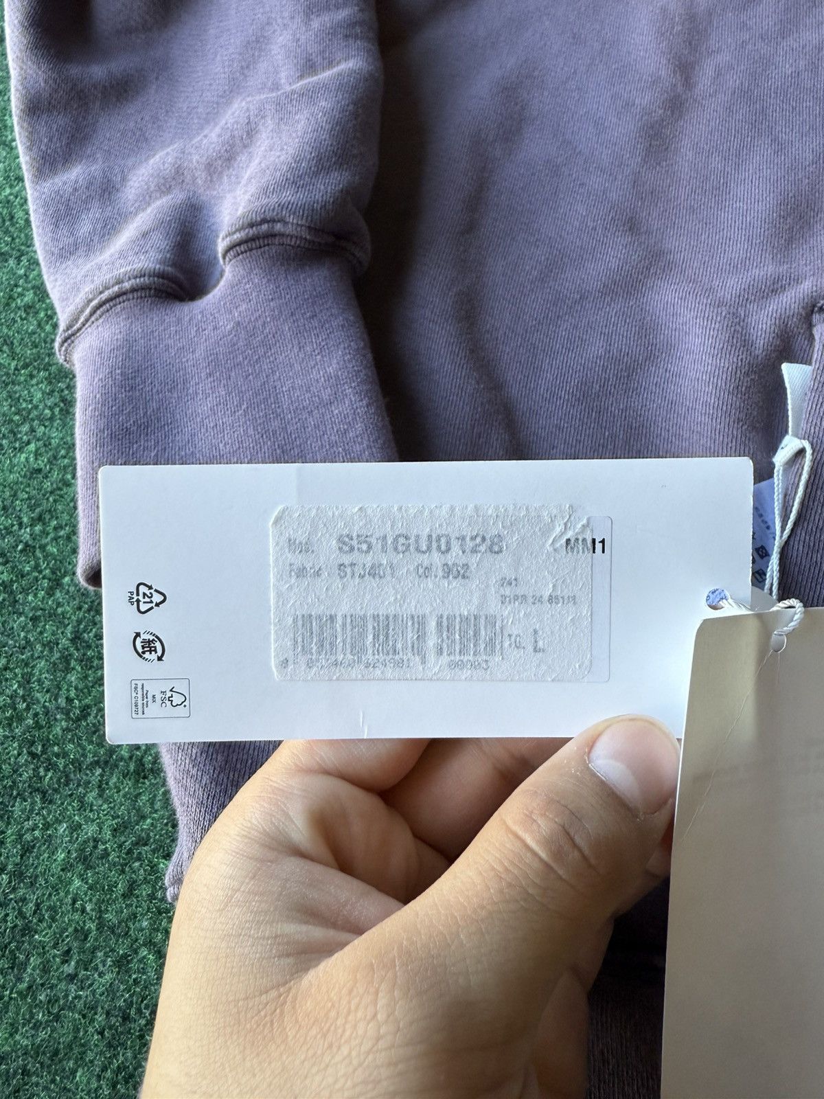 Maison Margiela BRAND NEW MAISON MARGIELA REVERSE-LOGO COTTON HOODIE SIZE L Size US L / EU 52-54 / 3 - 10 Thumbnail