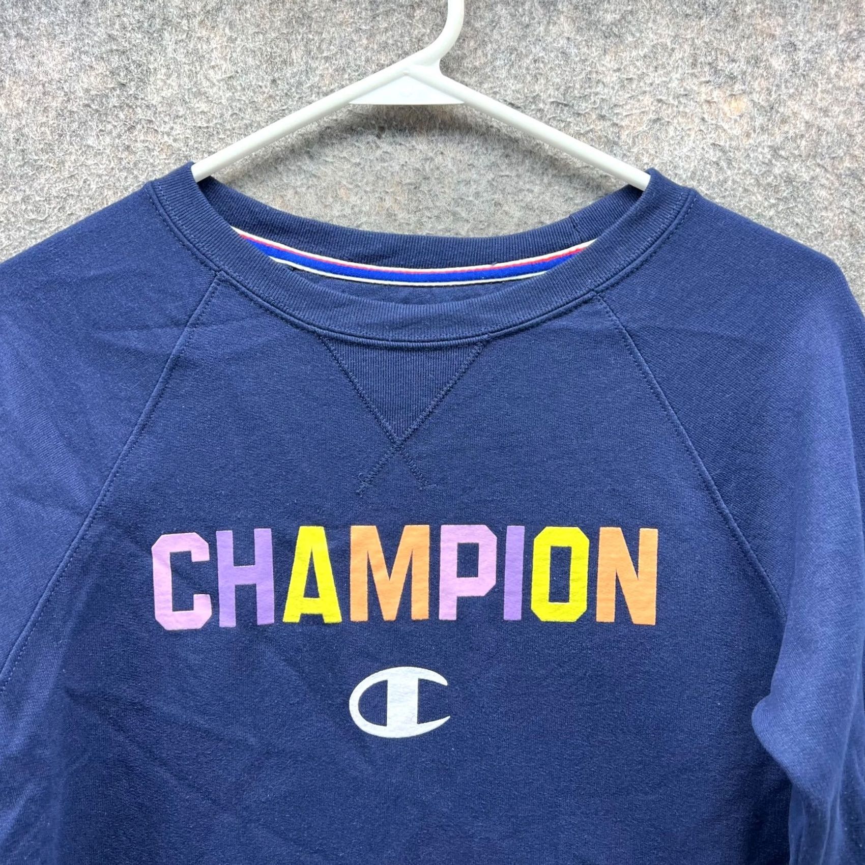 Champion VINTAGE Champion Sweater Womens XS Blue Sweatshirt Pullover Crewneck Logo All Seasons 90s Style Womens XS Size XS / US 0-2 / IT 36-38 - 4 Thumbnail