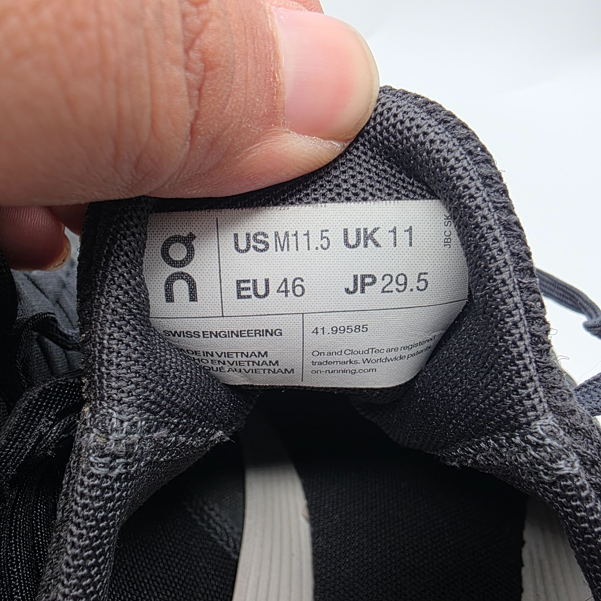 On On Running Cloudswift Mens Size 11.5 Black White Running Sho Size US 11.5 / EU 44-45 - 6 Thumbnail