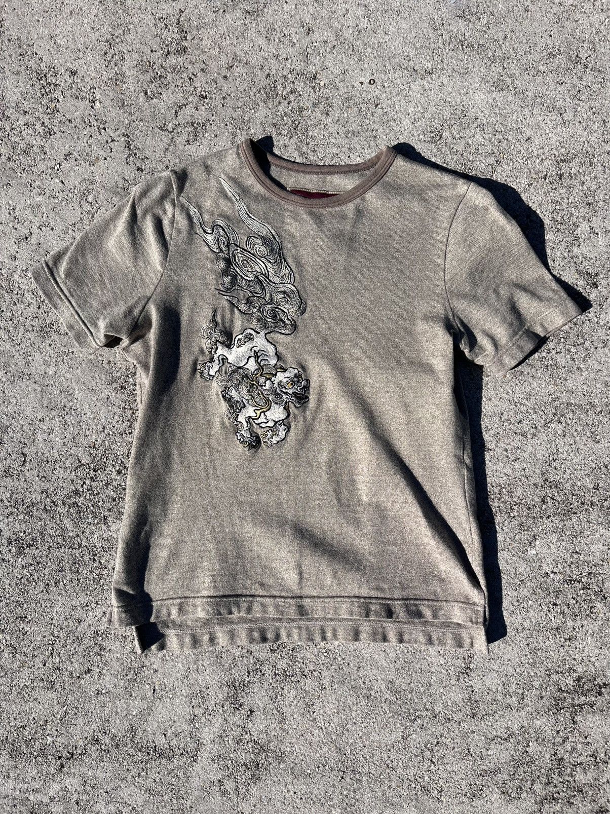 Beauty Beast 98 Tribal Beauty Beast Embroidered Tee Size US XS / EU 42 / 0 - 1 Thumbnail
