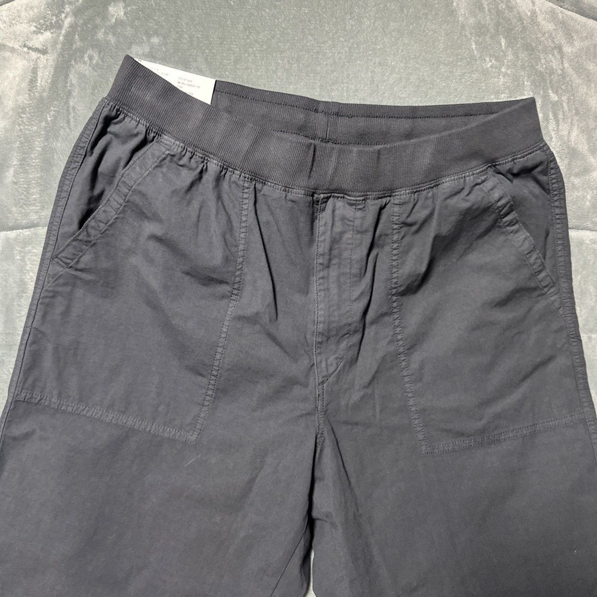 Uniqlo Uniqlo EZY Joggers Mens XL 36-39 inch Waist Gray Dress Pants Size US 39 - 3 Thumbnail