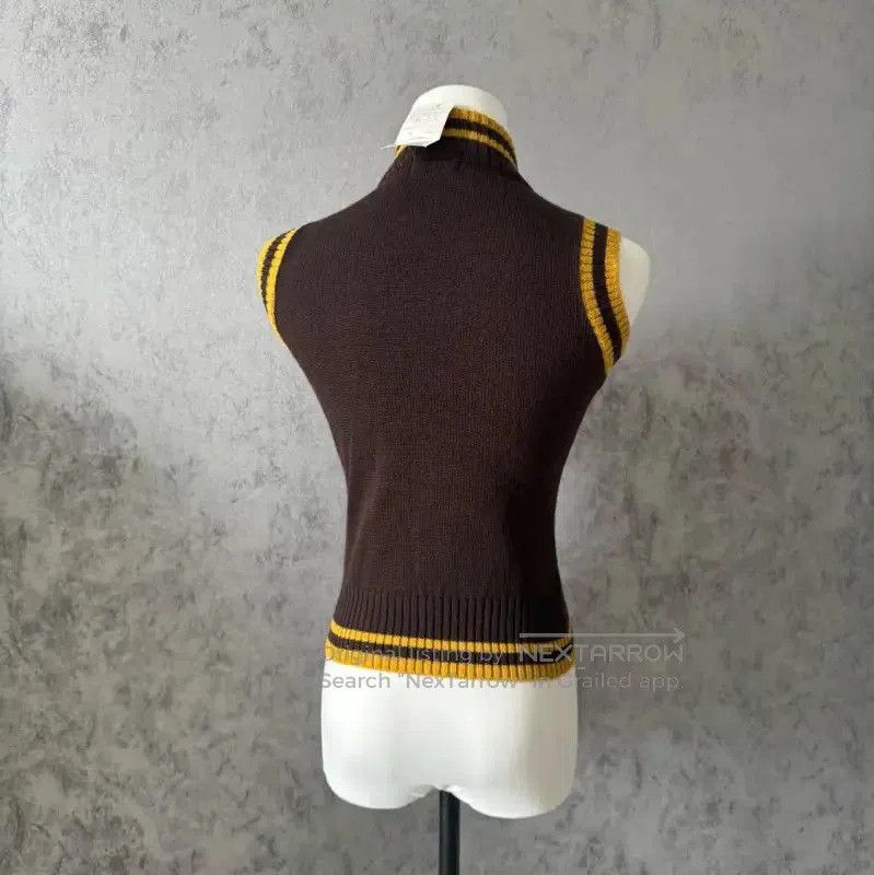 Burberry Burberry Brown Knit Sweater for Women. Size M / US 6-8 / IT 42-44 - 5 Thumbnail