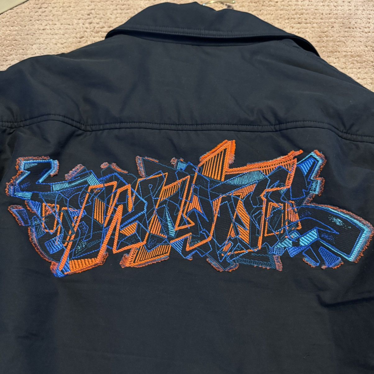 Off-White Off-White Men's Graffiti Coupe Embroidered Shirt Jacket Size US L / EU 52-54 / 3 - 8 Thumbnail