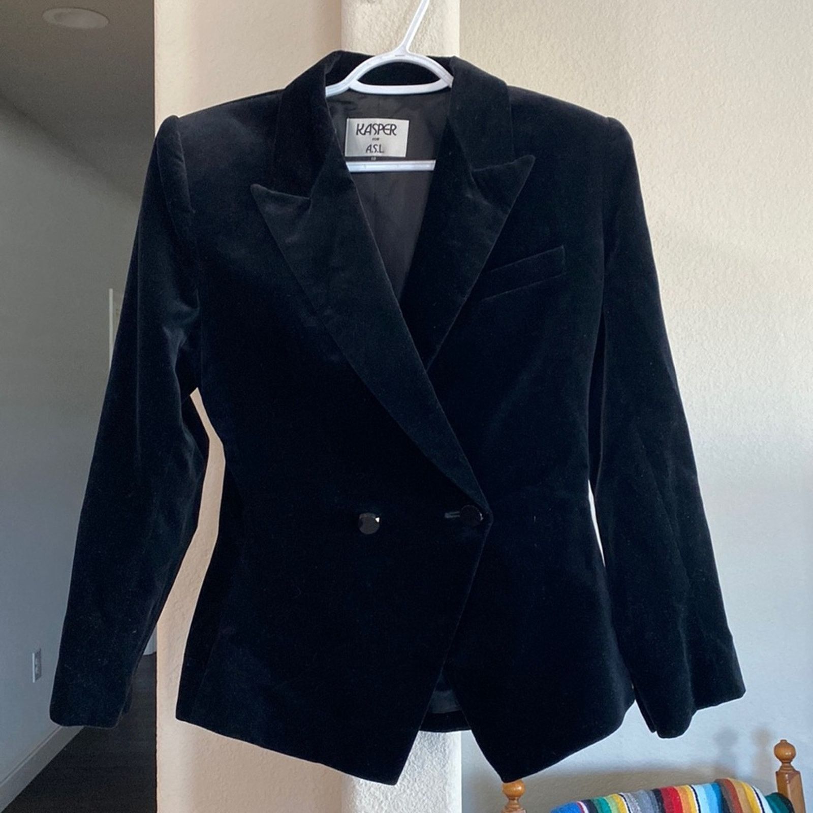 Other Vintage KASPER Velvet fitted blazer shoulder pads size S Size S / US 4 / IT 40 - 1 Thumbnail
