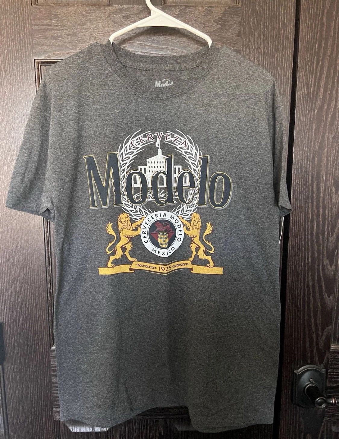 Other Modelo Beer Black T-Shirt Cerveceria Size M Size US M / EU 48-50 / 2 - 1 Thumbnail