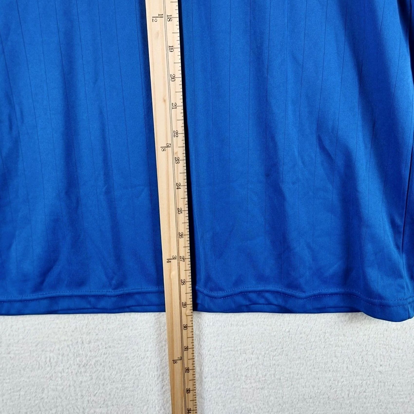 Vintage VINTAGE Italy 2010 FIFA World Cup Soccer Jersey Airness Men’s M Blue Gold Short Sleeve V-Neck Shirt Jerseys Mens Size US M / EU 48-50 / 2 - 5 Thumbnail