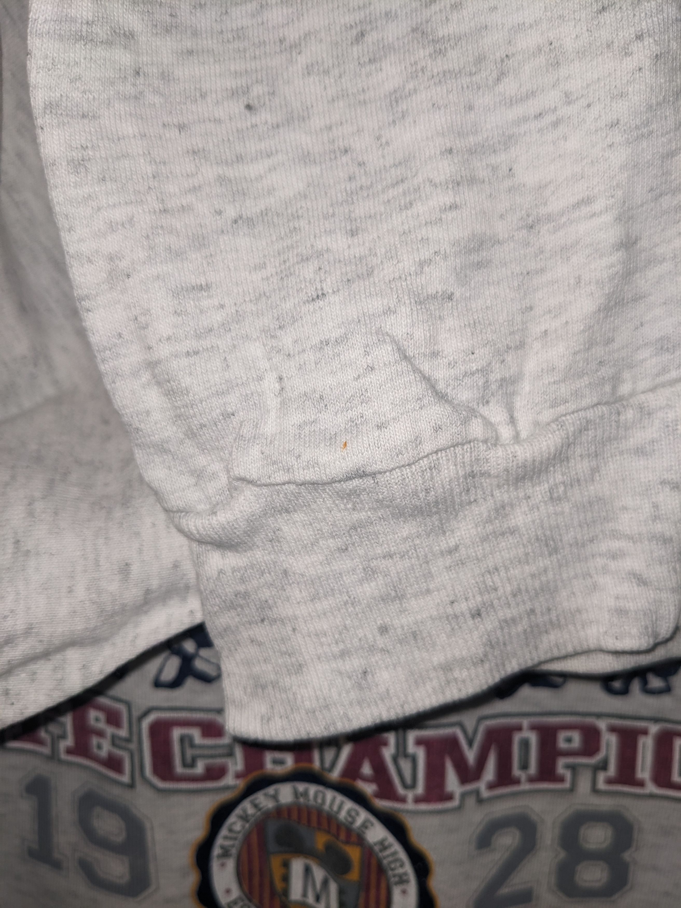 Disney Vintage 90s Mickey Mouse State Champion Hooded T-Shirt Size US L / EU 52-54 / 3 - 4 Thumbnail