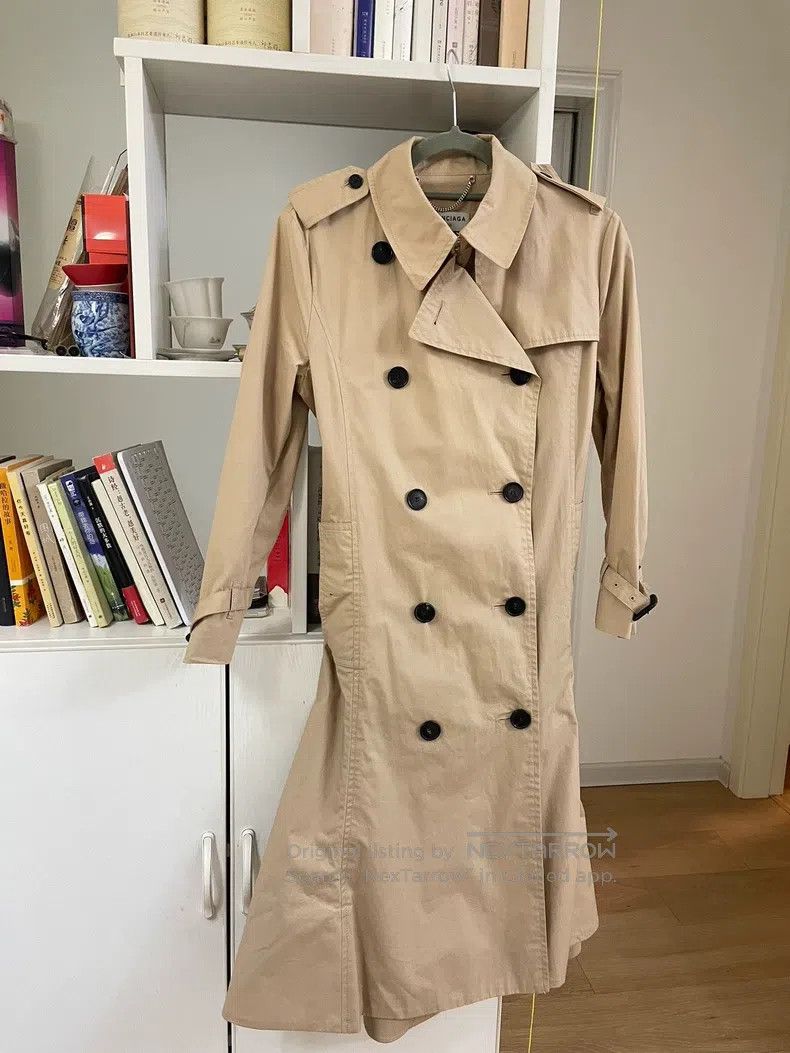 Other Balenciaga Women's mid-length trench coat, size 38 Size XS / US 0-2 / IT 36-38 - 9 Thumbnail