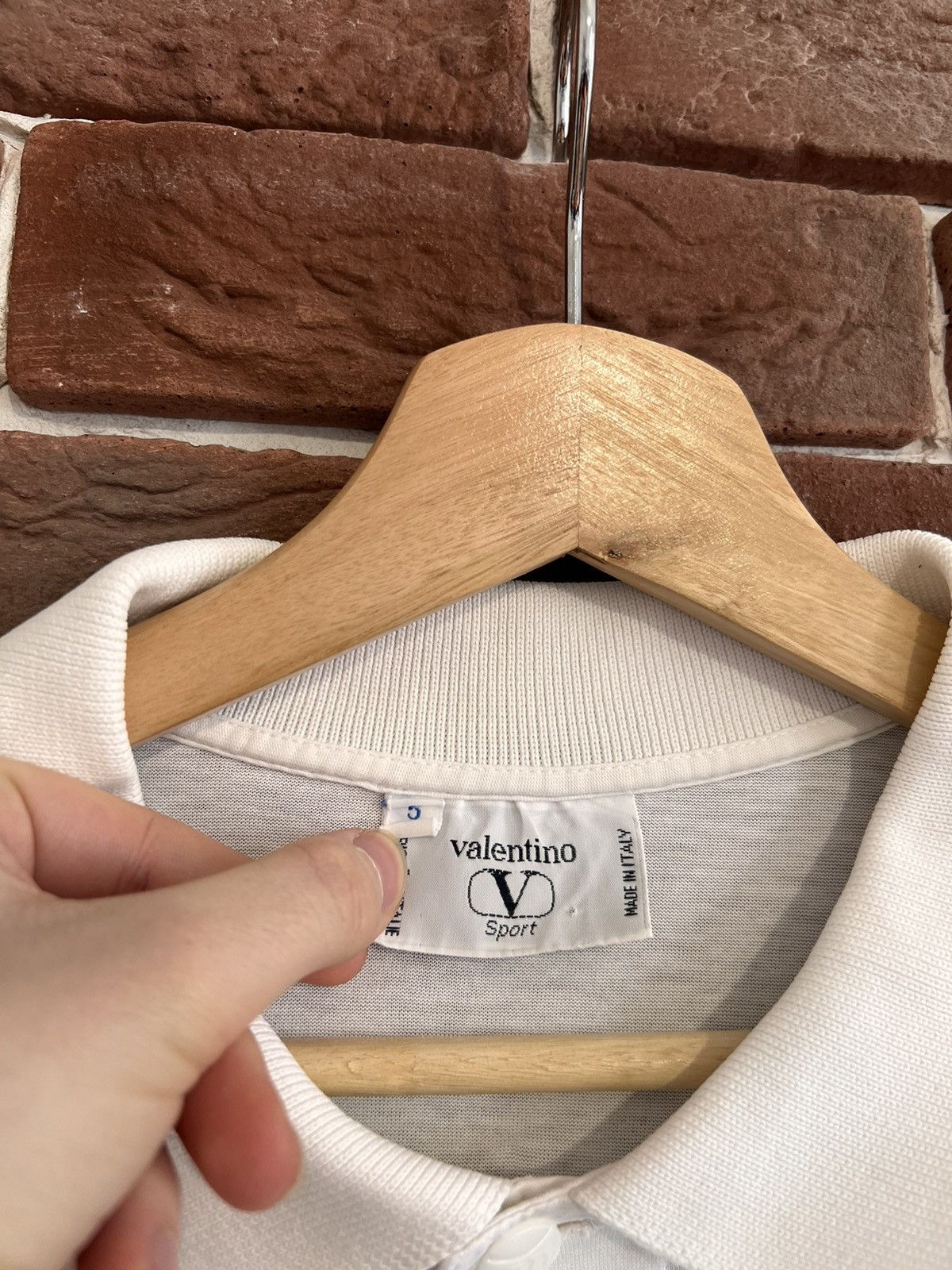 Valentino Valentino Sport 80s Logo Polo Shirt White XL designer Rare Size US XL / EU 56 / 4 - 4 Thumbnail