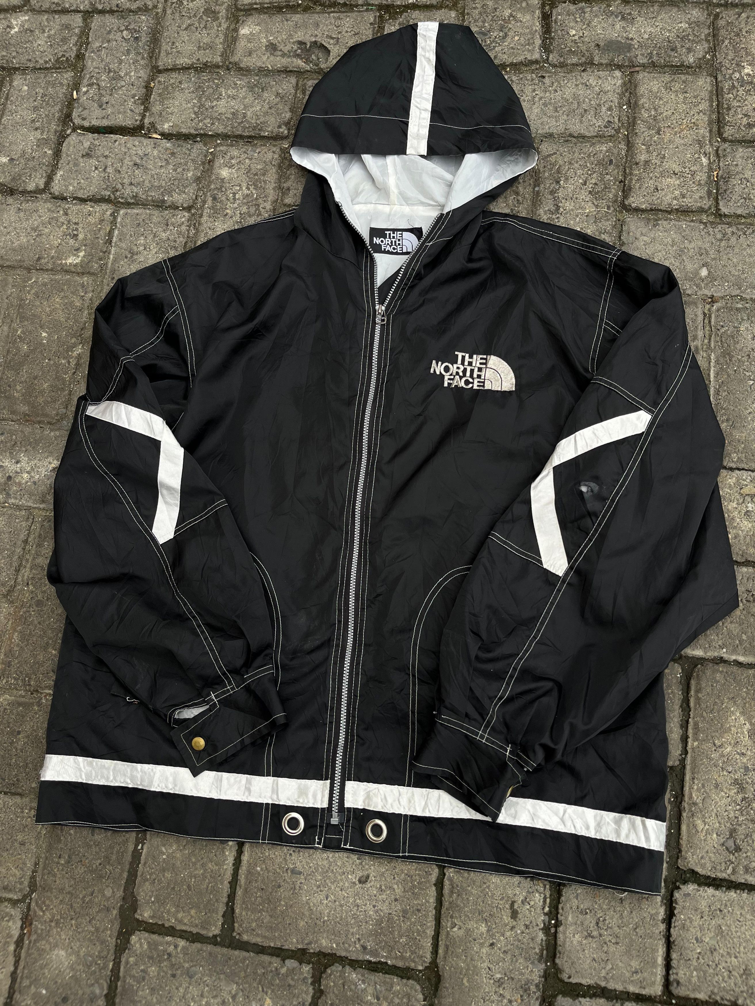 The North Face × Vintage Vintage The North Face Big Logo Nylon Jacket Size US XL / EU 56 / 4 - 4 Thumbnail