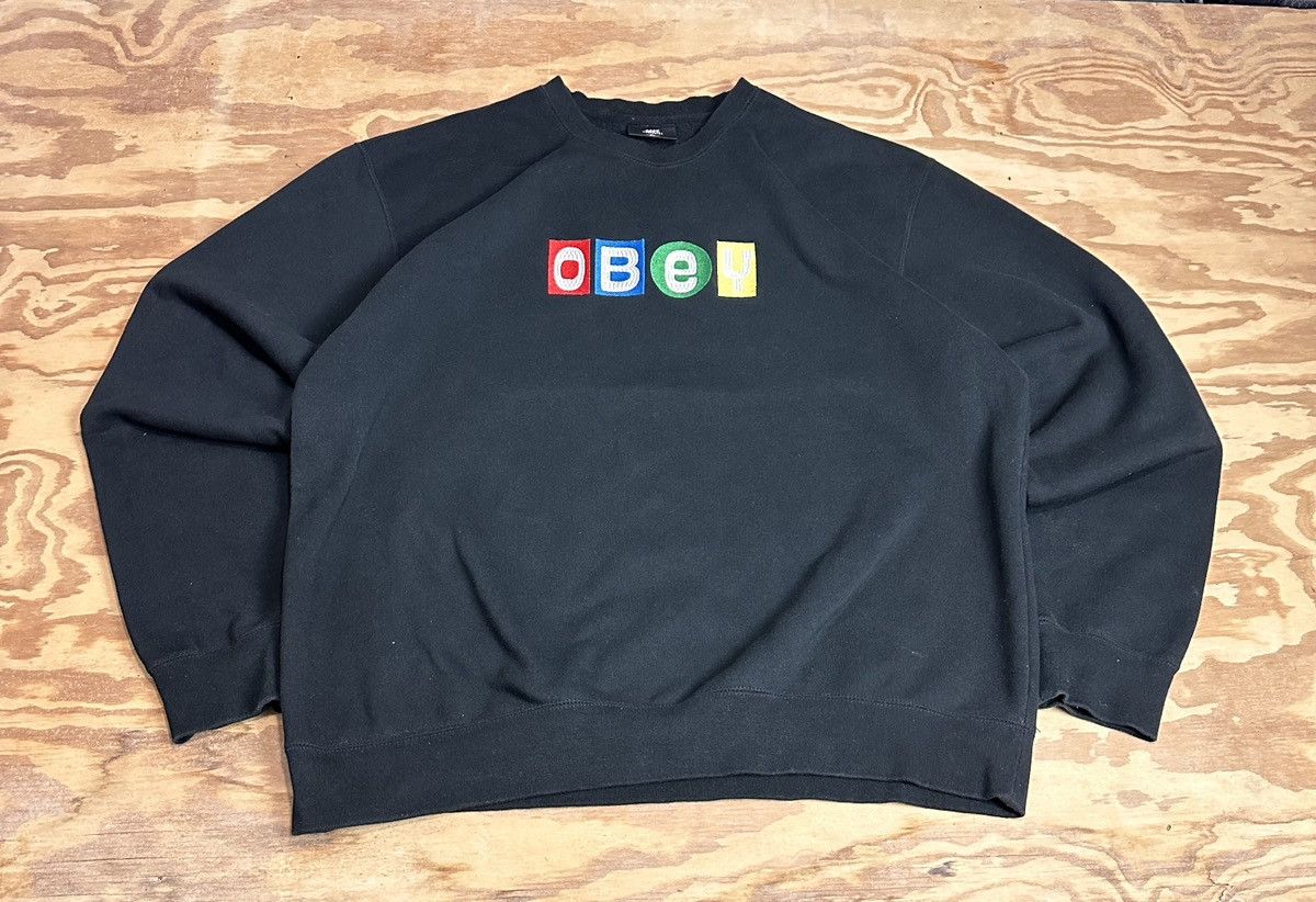 Obey OBEY Worldwide Embroidered Crewneck Sweatshirt XL, Black Size US XL / EU 56 / 4 - 1 Thumbnail
