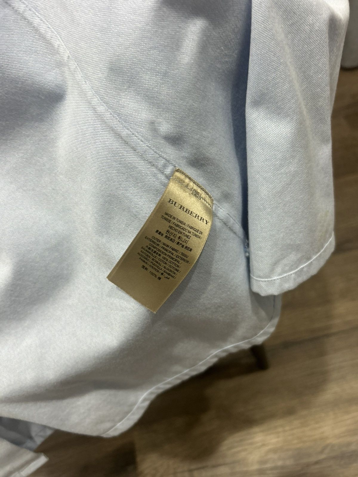 Burberry Burberry dress shirt. Worn a few times Size US L / EU 52-54 / 3 - 4 Thumbnail