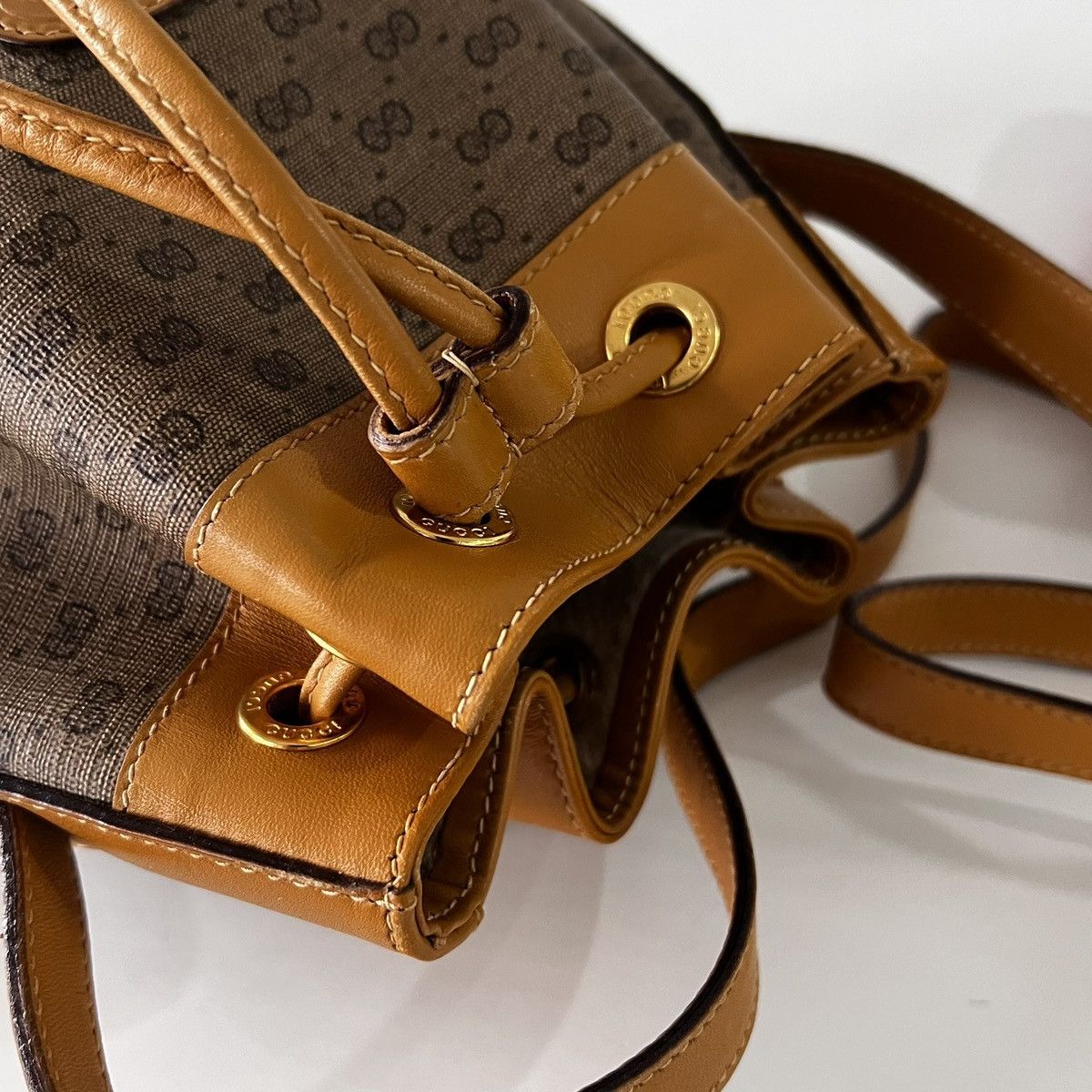 Gucci Gucci drawstring small bucket bag Size ONE SIZE - 3 Thumbnail