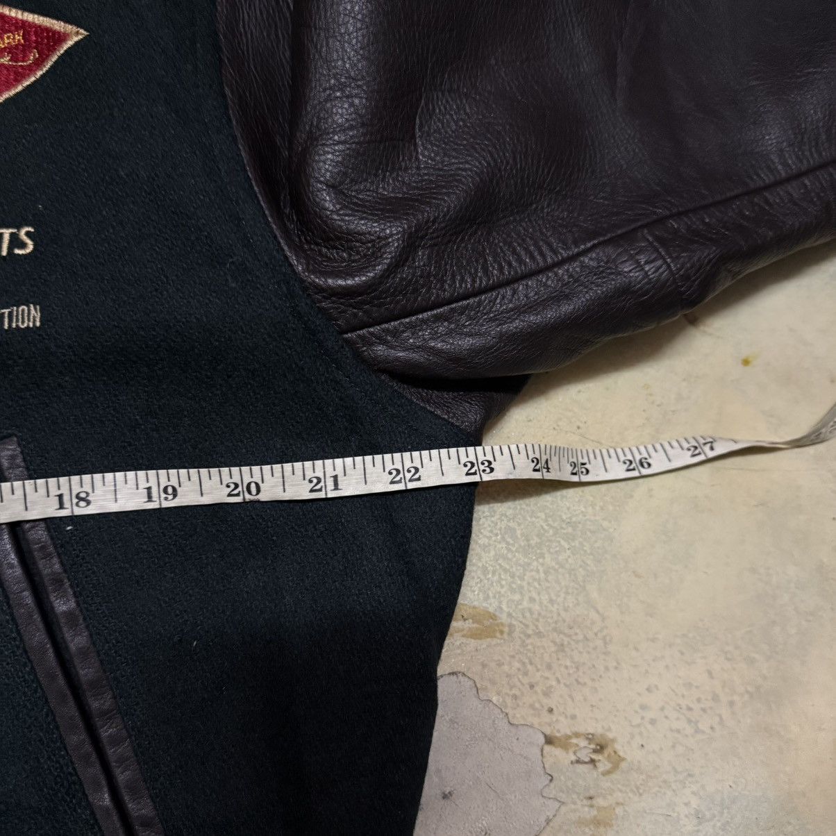 Other Vintage International Selection Arbatax Big Logo Varsity Size US L / EU 52-54 / 3 - 9 Thumbnail