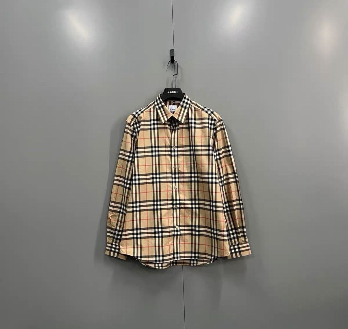 Burberry Burberry Classic Check Long-Sleeve Shirt J41 Size US L / EU 52-54 / 3 - 1 Thumbnail