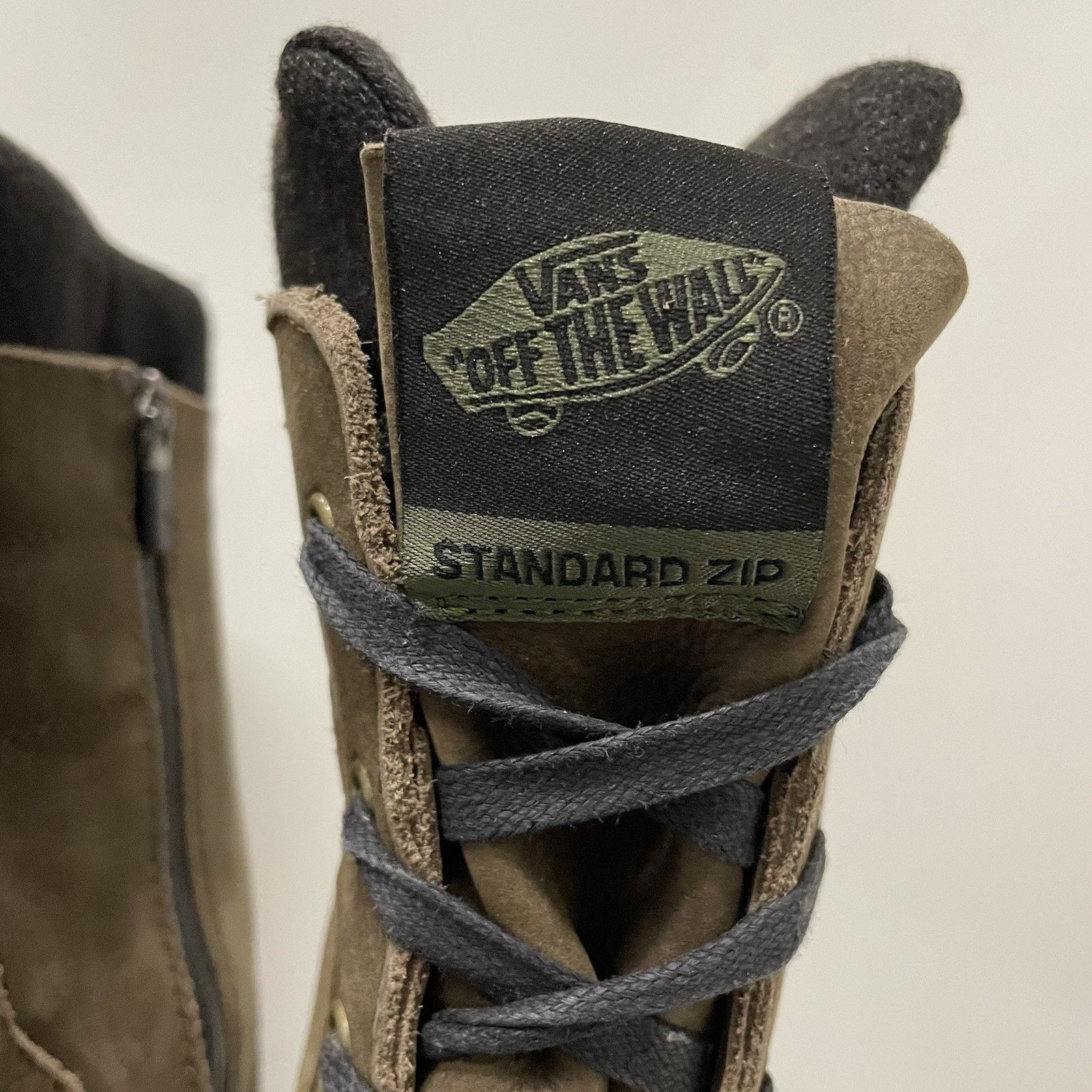 Vans VANS MTE Standard Zip Waterproof Snowboard Boots $220 Sz 8 Size US 8 / EU 41 - 3 Thumbnail