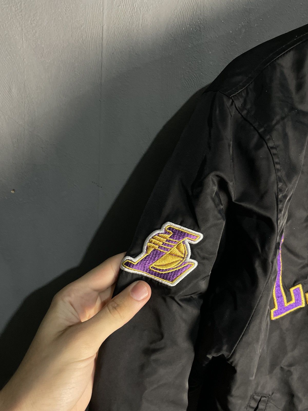 NBA L.A. Lakers Bomber Jacket Size US S / EU 44-46 / 1 - 4 Thumbnail