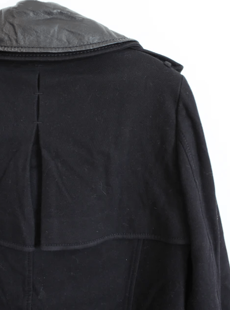 Salvatore Ferragamo Salvatore Ferragamo Black Leather Jacket RARE FIND Excellent Size M / US 6-8 / IT 42-44 - 5 Thumbnail