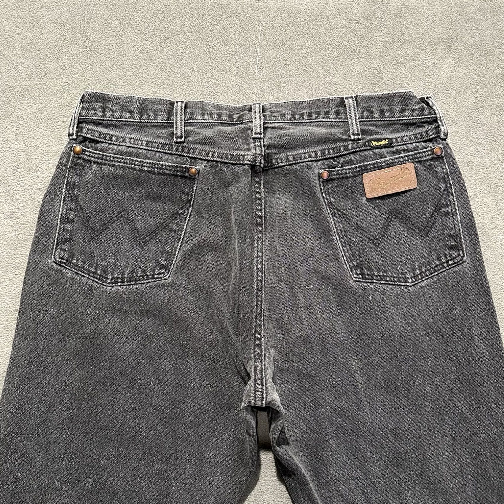 Wrangler Wrangler Jeans Cowboy Cut Original Fit Gray Denim 13MWZWK Mens 36x36 (35x34) GUC Size US 36 / EU 52 - 4 Thumbnail