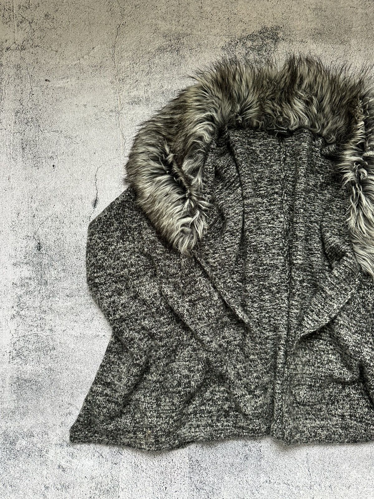 Japanese Brand Faux Fur Cape Archive Stone Fit Gray Size L / US 10 / IT 46 - 3 Thumbnail