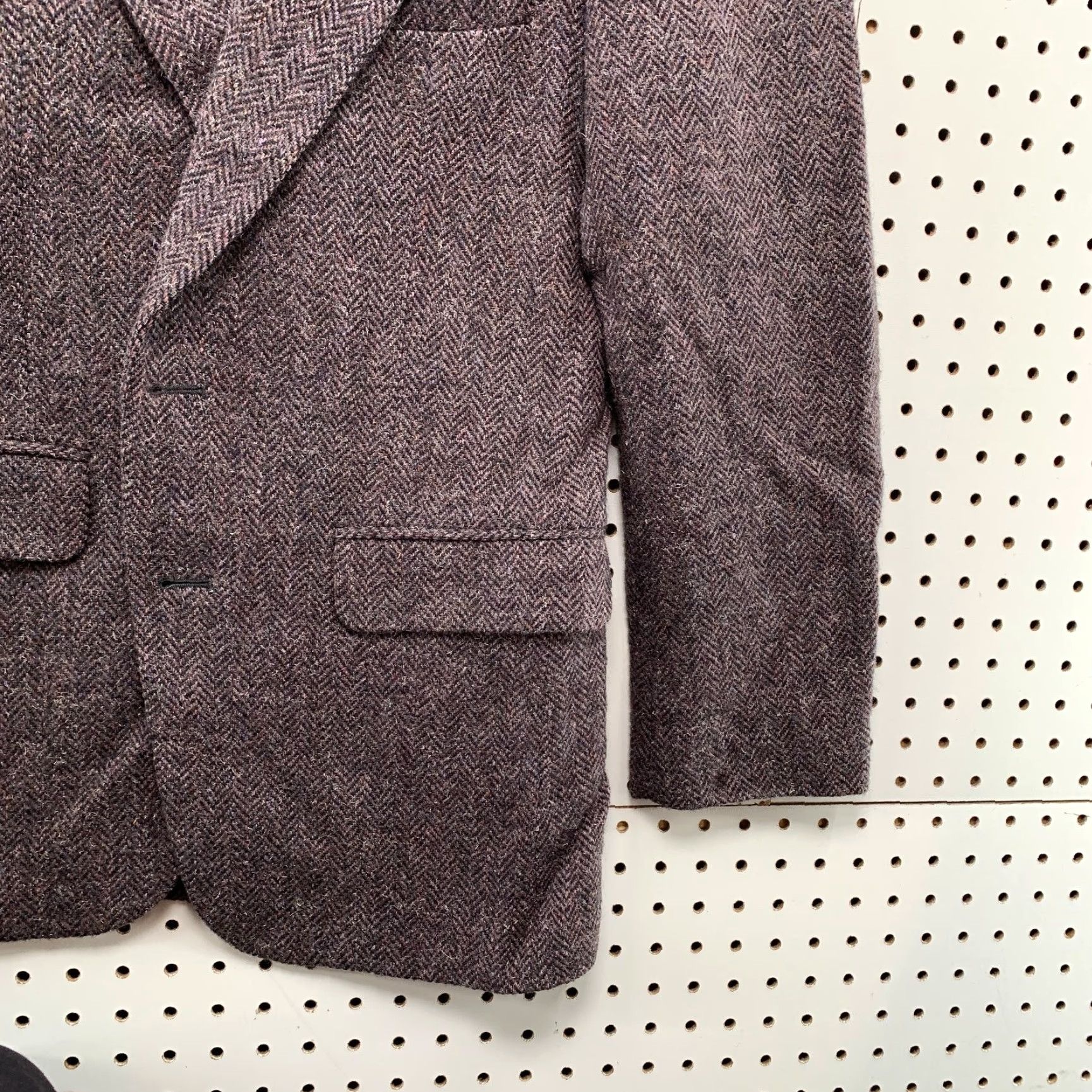 Vintage VINTAGE Bachrach Blazer Men 39R Brown Herringbone Wool Tweed 2 Button Notch Lapel Vintage Wool Blazer Mens 39R Brown Herringbone Size 40R - 7 Thumbnail
