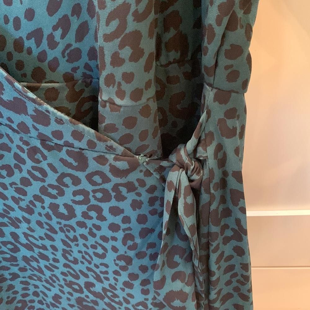 Designer JustFab wrap dress - 1X Size XL / US 12-14 / IT 48-50 - 6 Thumbnail