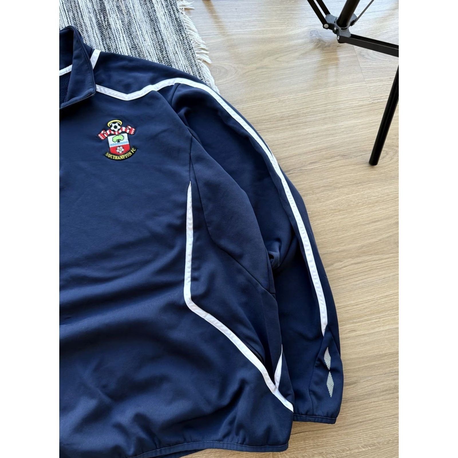 Umbro SOUTHAMPTON UMBRO VINTAGE 2007-08 1/4 ZIP TRACK JACKET FOOTBALL JACKET TRAINING Size US XXL / EU 58 / 5 - 5 Thumbnail