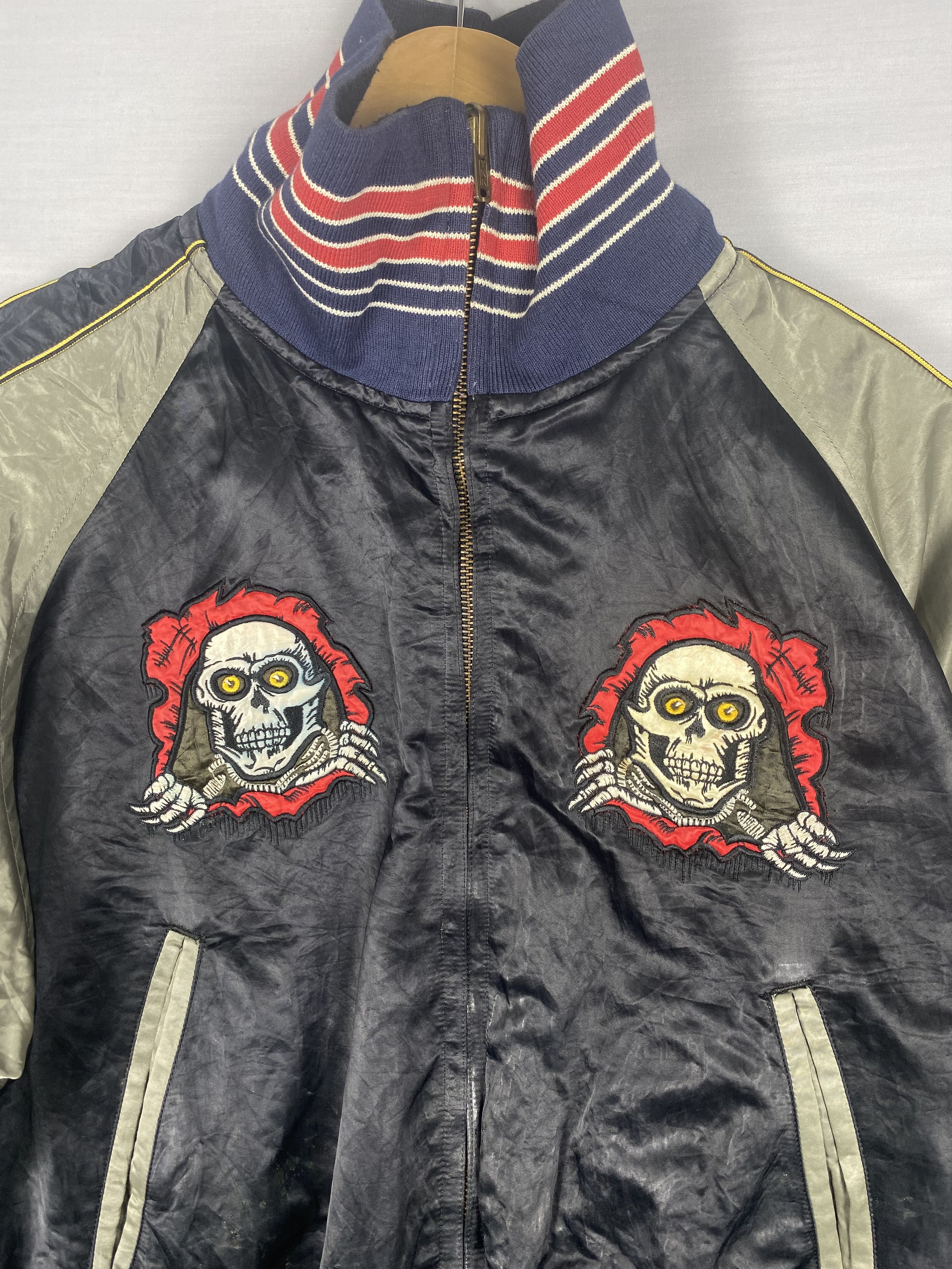 Vintage Vintage Sukajan Skull Embroidery Logo Reversible Jacket Size US M / EU 48-50 / 2 - 4 Thumbnail